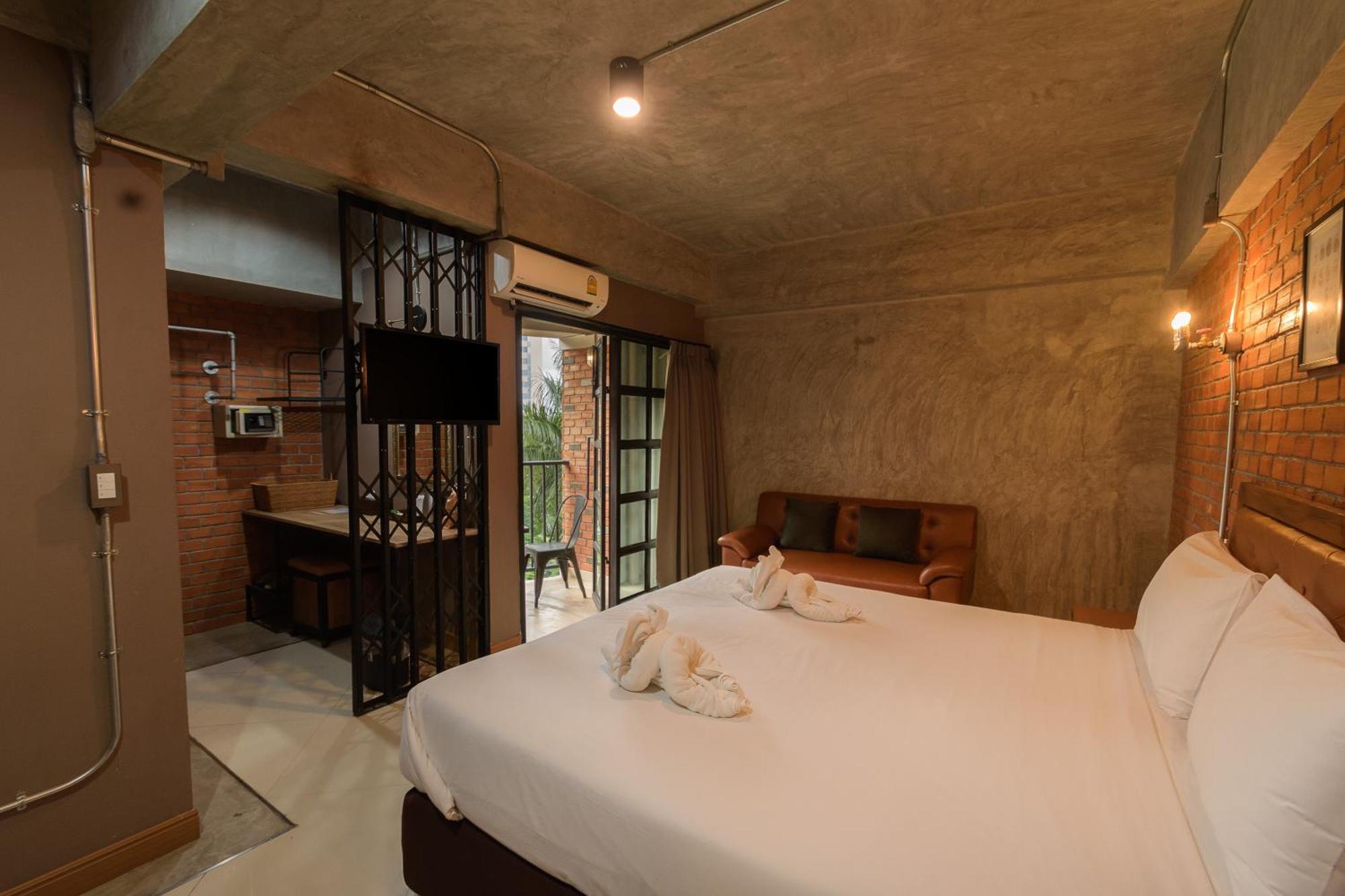 The Old Hotel Udon Thani